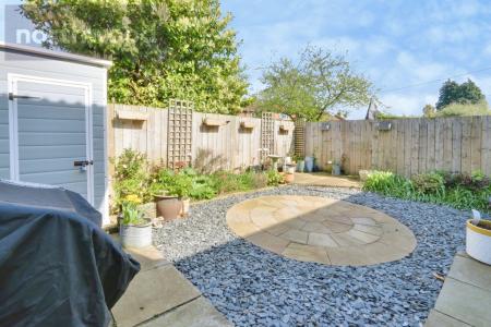 4 bedroom Semi-detached house for sale in Tedder Road, York, YO24