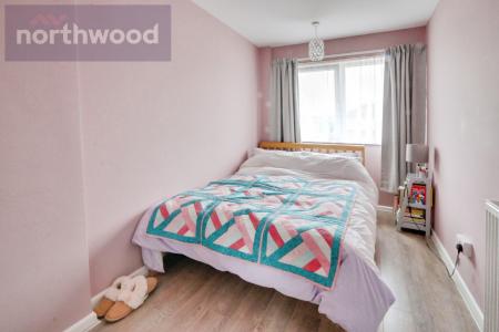 5 bedroom Semi-detached house for sale in Tedder Road, York, YO24