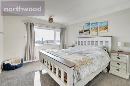 4 bedroom Detached house to let in Eastfield Lane, Dunnington, York, YO19