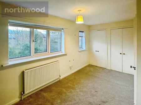 2 bedroom Semi-detached house to let in Carron Crescent, Woodthorpe, York, YO24