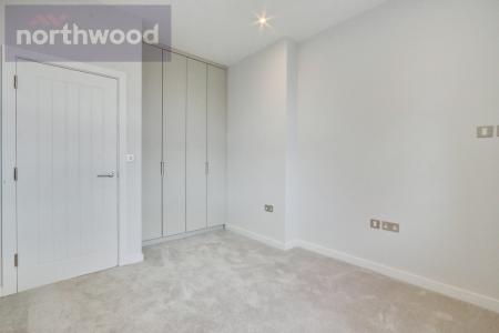 2 bedroom Flat to let in Bay Horse, Main Street