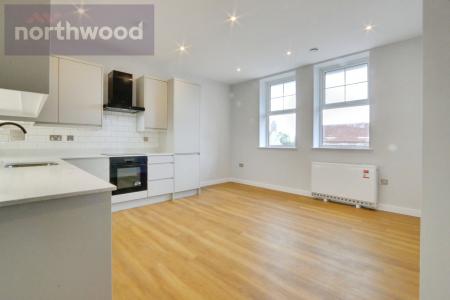 2 bedroom Flat to let in Bay Horse, Main Street