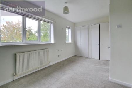 2 bedroom Semi-detached house for sale in Carron Crescent, Woodthorpe, York, YO24