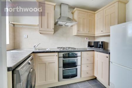 2 bedroom Semi-detached house for sale in Carron Crescent, Woodthorpe, York, YO24