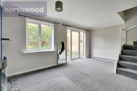 2 bedroom Semi-detached house for sale in Carron Crescent, Woodthorpe, York, YO24