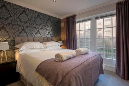 1 bedroom Flat to let in Cocoa Suites, Navigation Road