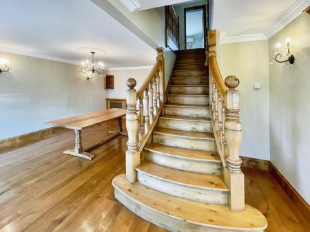 4 bedroom Detached house to let in Stillington Road, Sutton On The Forest, York, YO61