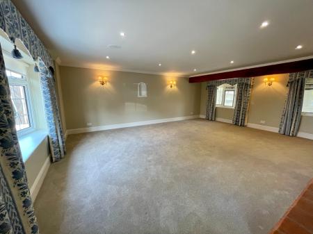4 bedroom Detached house to let in Stillington Road, Sutton On The Forest, York, YO61