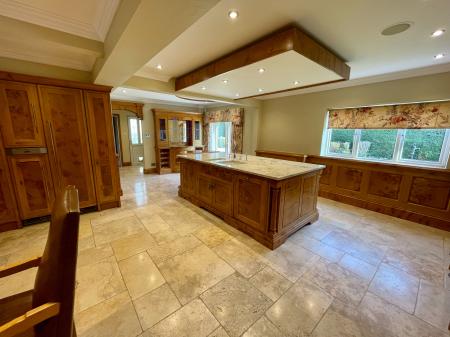 4 bedroom Detached house to let in Stillington Road, Sutton On The Forest, York, YO61