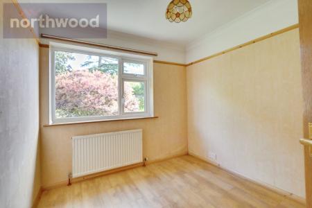 2 bedroom Semi-detached bungalow for sale in Aldersyde, York, YO24