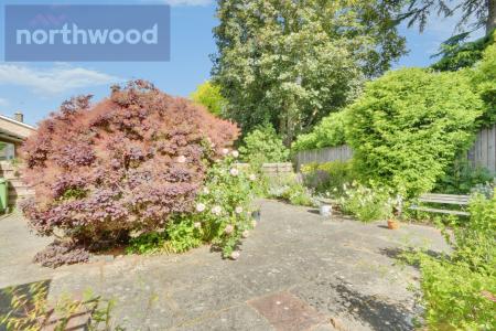 2 bedroom Semi-detached bungalow for sale in Aldersyde, York, YO24