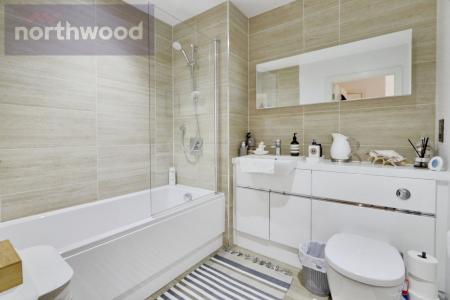2 bedroom Flat for sale in Pound Lane, York, YO1