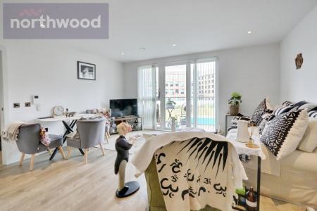 2 bedroom Flat for sale in Pound Lane, York, YO1