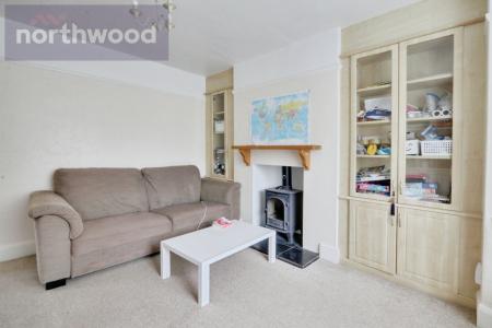 4 bedroom Semi-detached house for sale in Broadway, Fulford, YO10