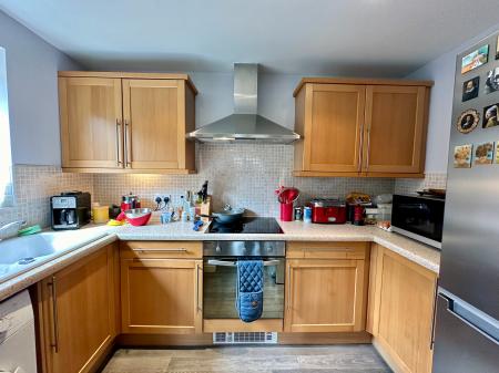 2 bedroom Flat to let in Barbican Court, Fawcett Street, York, YO10