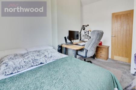 2 bedroom Terraced House for sale in Oak Street, York, YO26