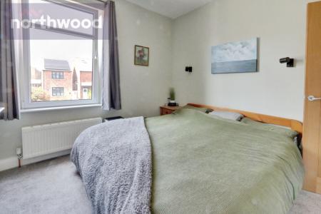 2 bedroom Terraced House for sale in Oak Street, York, YO26