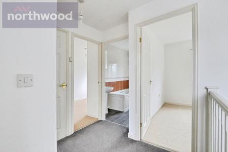 3 bedroom Detached house to let in Jervis Court, Sutton on Derwent, YO41