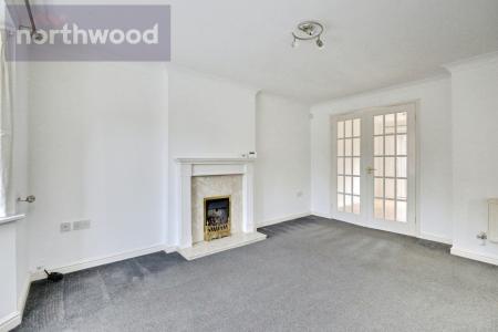 3 bedroom Detached house to let in Jervis Court, Sutton on Derwent, YO41