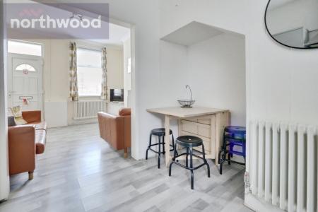 2 bedroom End of terrace house to let in Argyle Street, South Bank, York, YO23