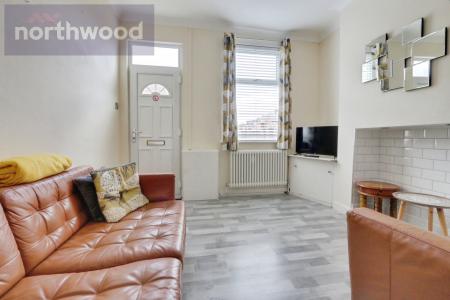 2 bedroom End of terrace house to let in Argyle Street, South Bank, York, YO23