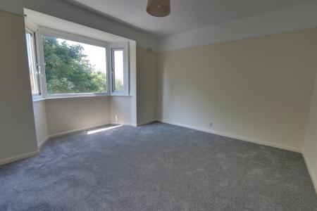 1 bedroom Flat to let in Monkton Road, York, YO31
