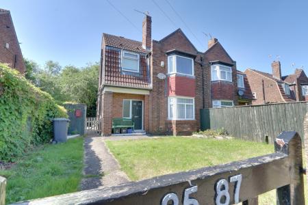 1 bedroom Flat to let in Monkton Road, York, YO31