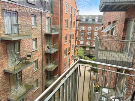 1 bedroom Flat for sale in Bellerby court, York, YO1