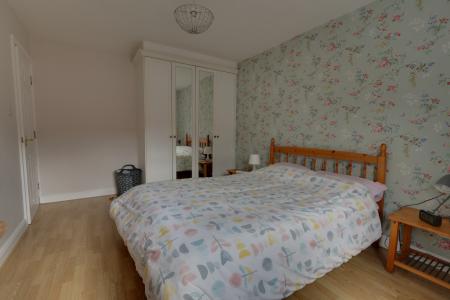 2 bedroom Flat to let in St Andrew Place, Aldwark, York, YO1