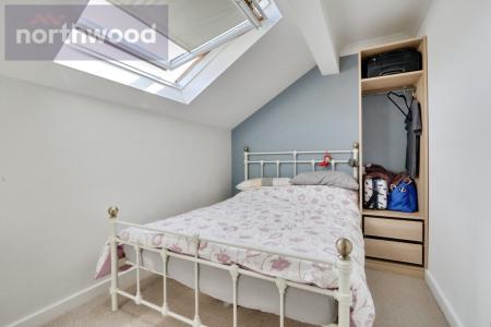 3 bedroom Town house to let in County House Mews, Monkgate Cloisters, York, YO31