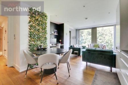 2 bedroom Flat for sale in Piccadilly, York, YO1