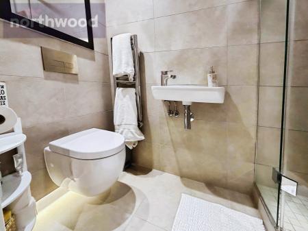 2 bedroom Flat for sale in Piccadilly, York, YO1