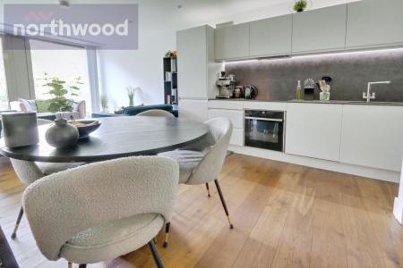 2 bedroom Flat for sale in Piccadilly, York, YO1
