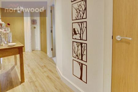 2 bedroom Flat for sale in Popeshead Court Peter Lane, York, YO1