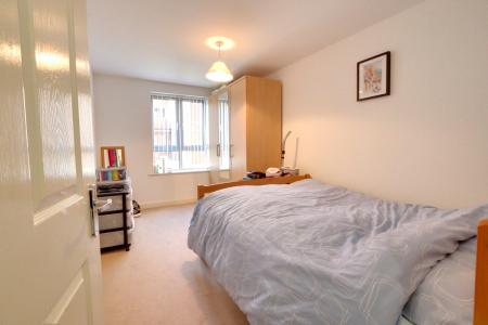 2 bedroom Ground floor flat for sale in College Mews, York, YO31