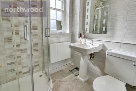 2 bedroom Flat for sale in Trinity Lane, York, YO1