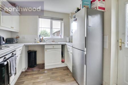 3 bedroom Detached house to let in Moor Close, Wheldrake, YO19