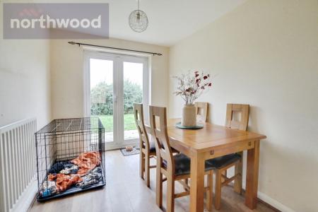 3 bedroom Detached house to let in Moor Close, Wheldrake, YO19