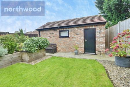 3 bedroom Semi-detached house for sale in Grantham Drive, York, YO26