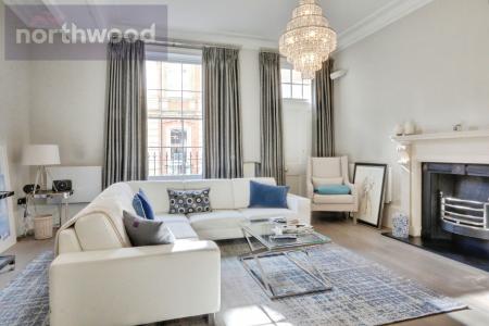 3 bedroom Maisonette for sale in St Leonards Place, York, YO1