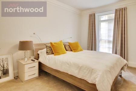 3 bedroom Maisonette for sale in St Leonards Place, York, YO1