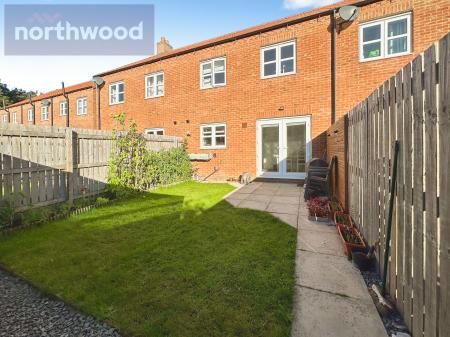 3 bedroom Semi-detached house for sale in Bishopdale Way, Fulford, YO19
