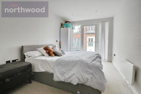 2 bedroom Flat to let in Leetham House, City Centre, York, YO1