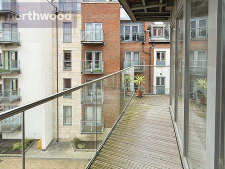 2 bedroom Flat to let in Leetham House, City Centre, York, YO1