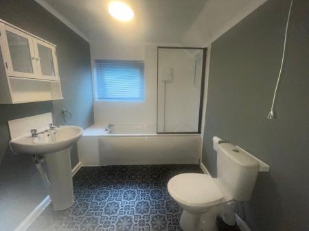 3 bedroom Terraced House to let in Amington Road, Bolehall, Tamworth, B77