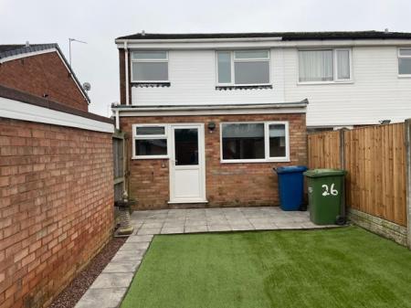 3 bedroom Semi-detached house to let in Romney, Belgrave, Tamworth, B77