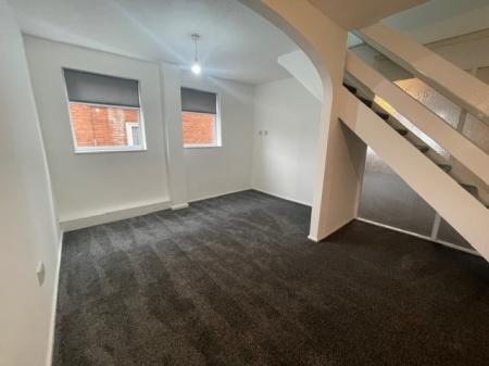 3 bedroom Semi-detached house to let in Romney, Belgrave, Tamworth, B77