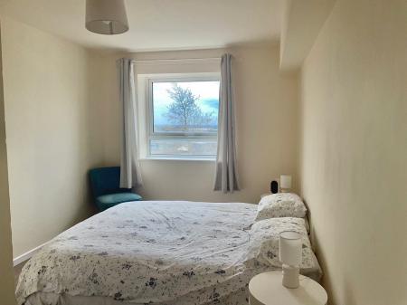 2 bedroom Flat to let in Hobs Road, Lichfield, WS13