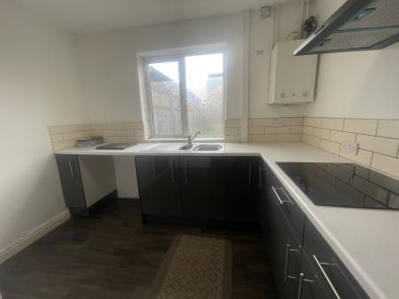 3 bedroom Terraced House to let in Chesterton Way, Leyfields, Tamworth, B79