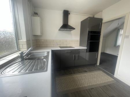 3 bedroom Terraced House to let in Chesterton Way, Leyfields, Tamworth, B79